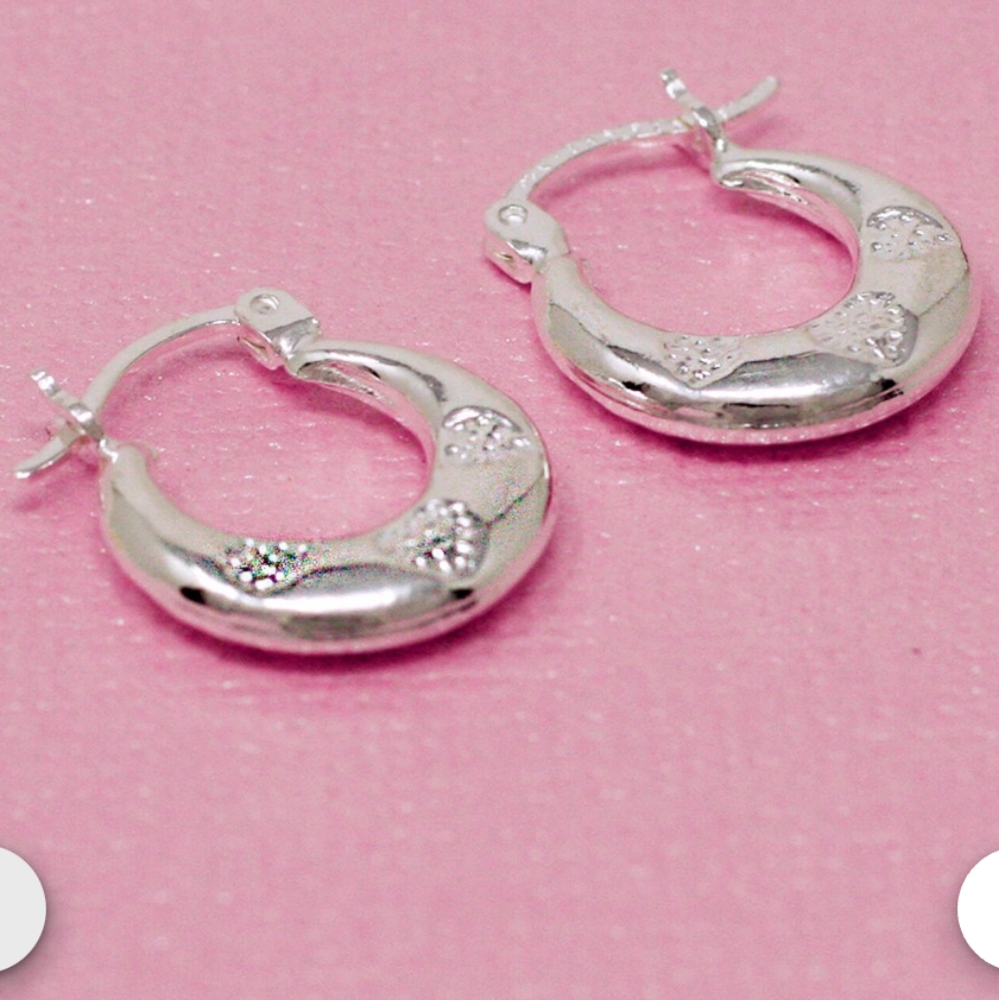 Sterling Silver Heart Puff Earrings, Shrimp Texture Hoop Earrings